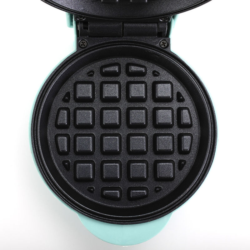 Mini Waffle Maker pour les brownies à base de hachage, les gaufres Keto avec des surfaces non collantes faciles à nettoyer